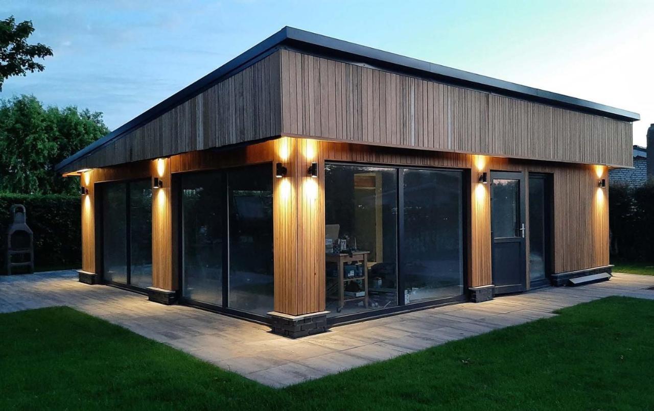 Luxe Recreatie Bungalow No 10 Scherpenisse Exterior photo